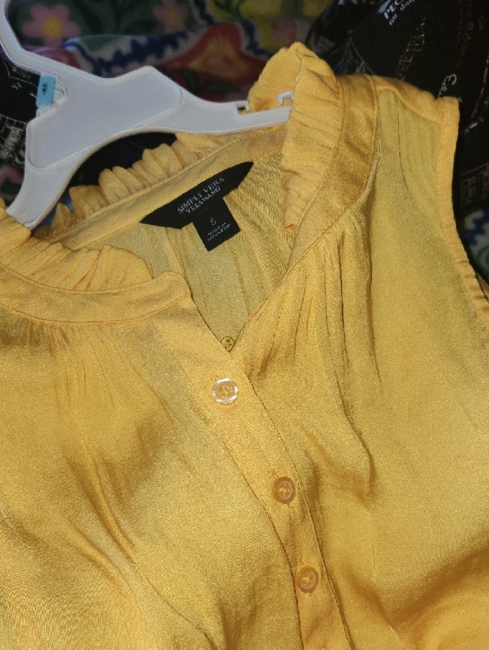 Simply Vera Vera Wang Yellow Ruffle Collar Sleeveless Tunic